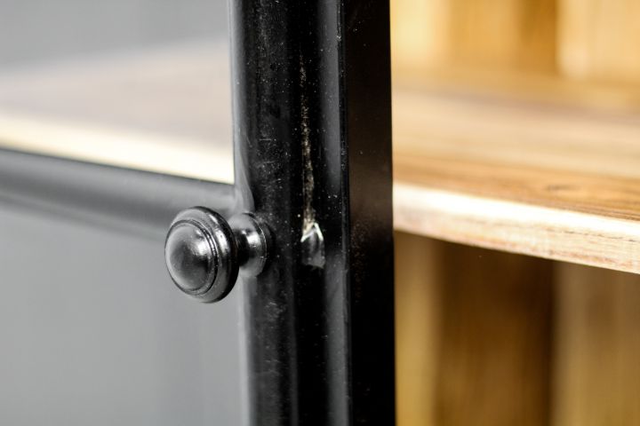 Vitrinekast Kingston Laag 2 Deur-90x40x90-Naturel/Zwart-Mango/Metaal-Vitrinekasten-HSM Collection